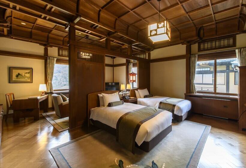 غرفة قياسية, Fujiya