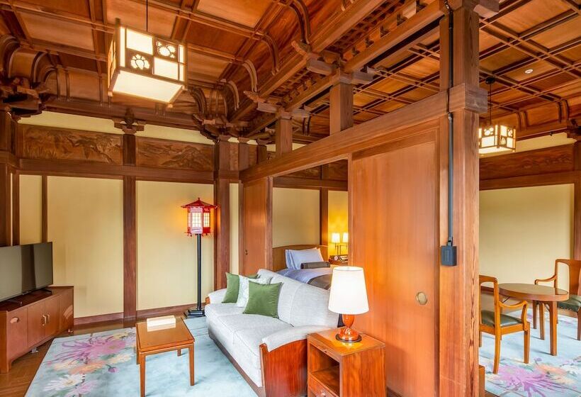 غرفة قياسية, Fujiya