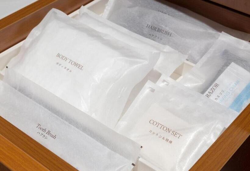 Хижина Deluxe, Fujiya
