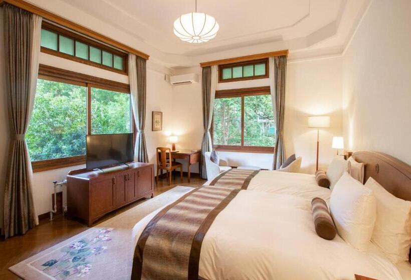 豪华房间, Fujiya