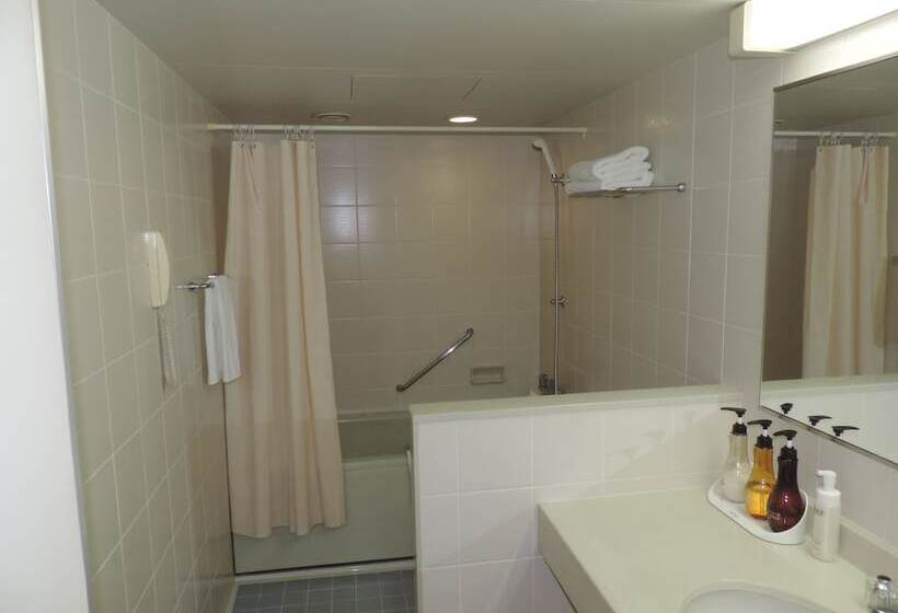 キングサイズベッドのスタンダードルーム, Grand Terrace Chitose