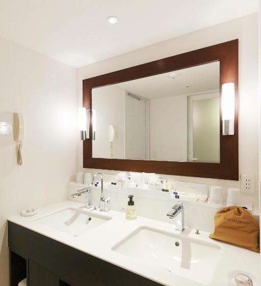 Четырехместный номер Премиум, Keio Plaza Hotel Sapporo