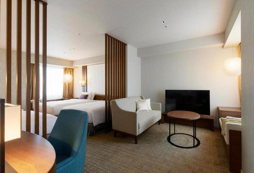 Четырехместный номер Премиум, Keio Plaza Hotel Sapporo
