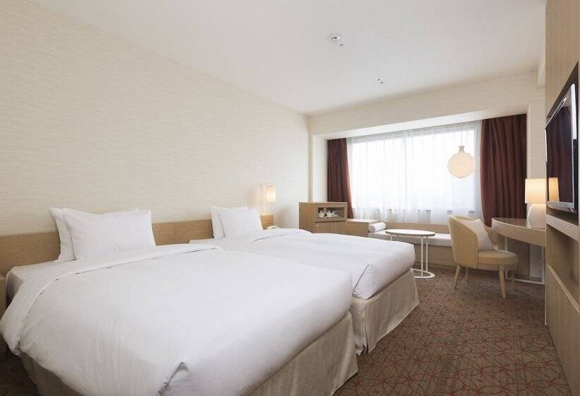 Номер Комфорт, Keio Plaza Hotel Sapporo