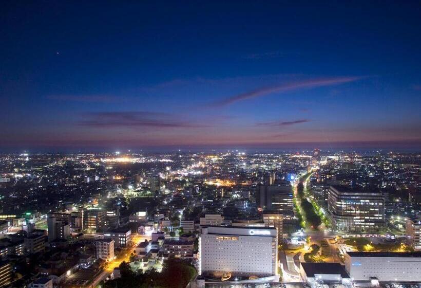 غرفة كومفورت, Nikko Kanazawa