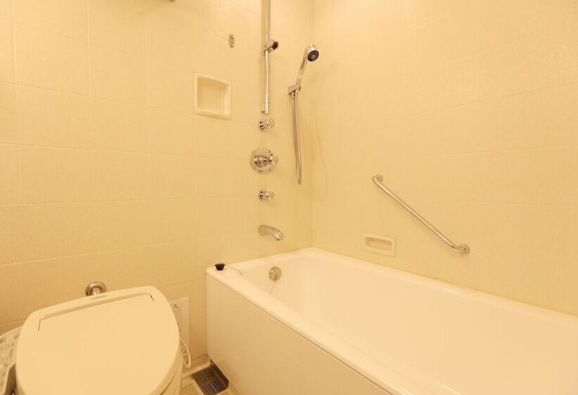 غرفة كومفورت, Nikko Kanazawa