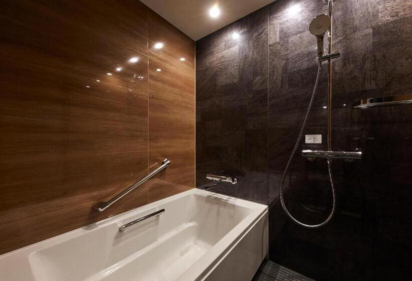 غرفة كومفورت, Nikko Kanazawa