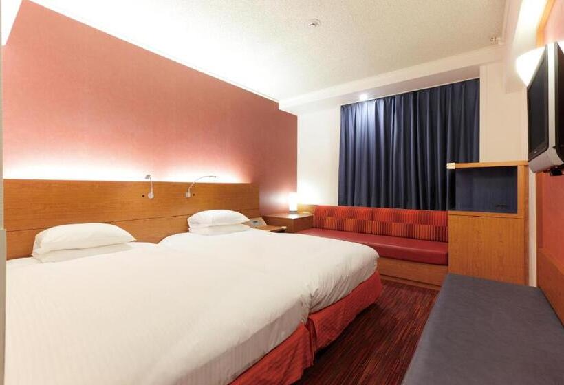 חדר קומפורט, Nikko Narita