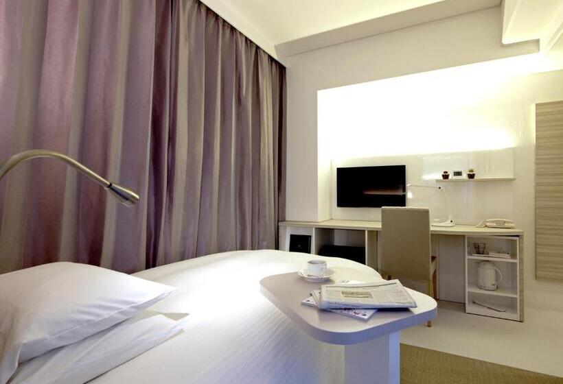 חדר סטנדרט יחיד, Nikko Narita