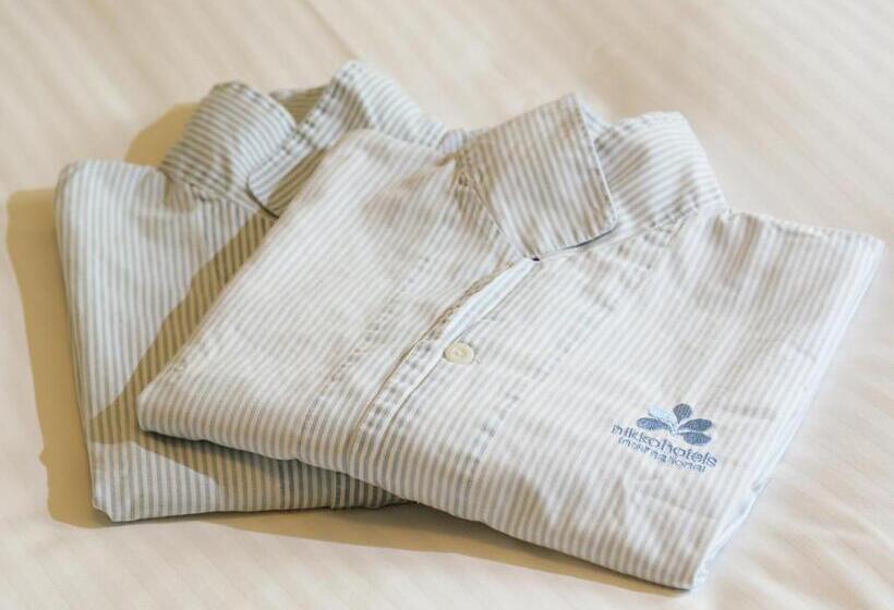 חדר סטנדרט, Nikko Narita