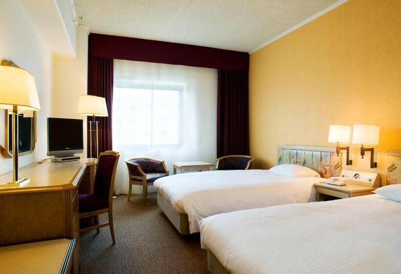 חדר סטנדרט, Nikko Narita