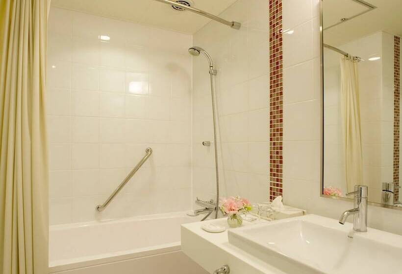 חדר קומפורט יחיד, Nikko Narita