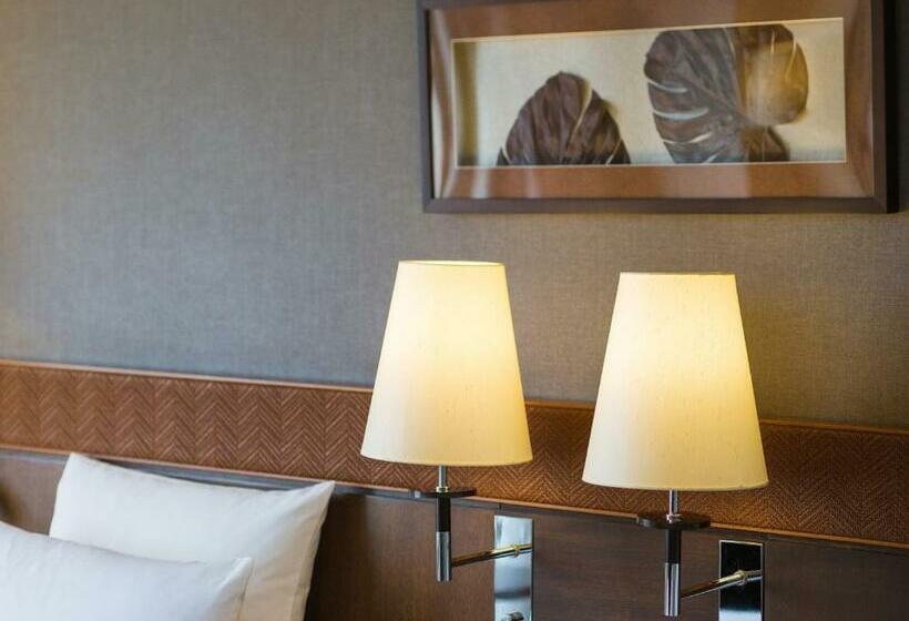 غرفة كلوب, Okinawa Harborview