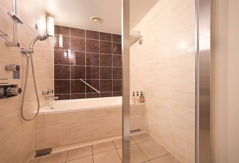 غرفة سوبيريور, Okinawa Harborview