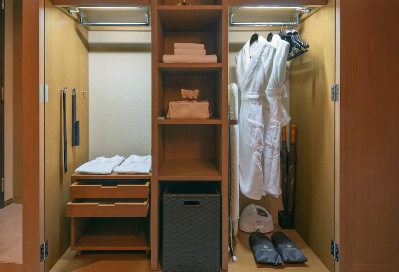 エクゼクティブルーム, Oriental