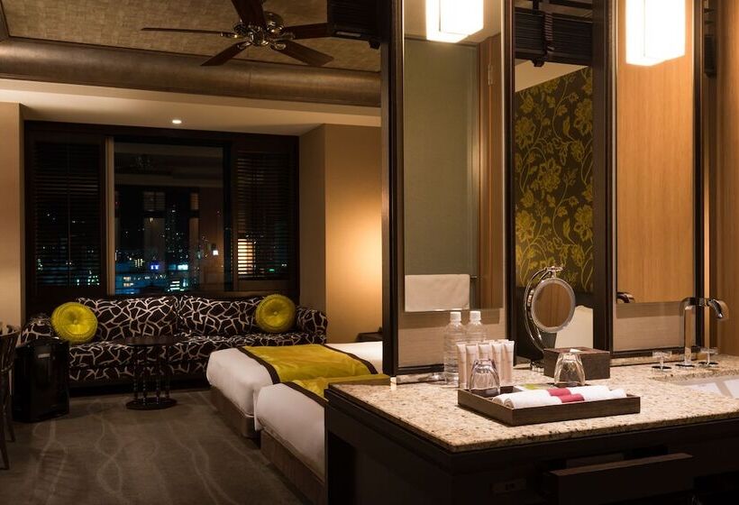 エクゼクティブルーム, Oriental