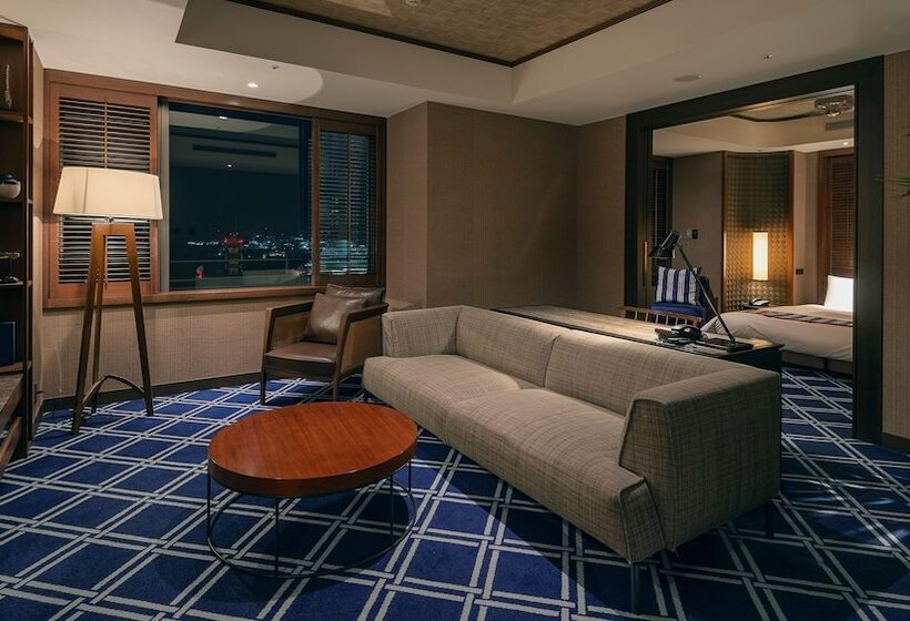 ジュニアスイート, Oriental