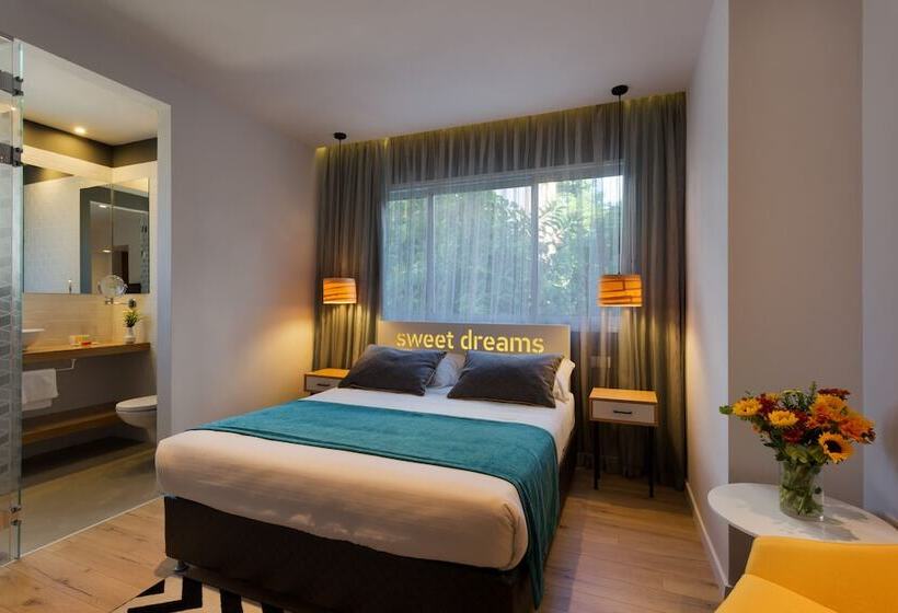 Quarto Deluxe, Prima City