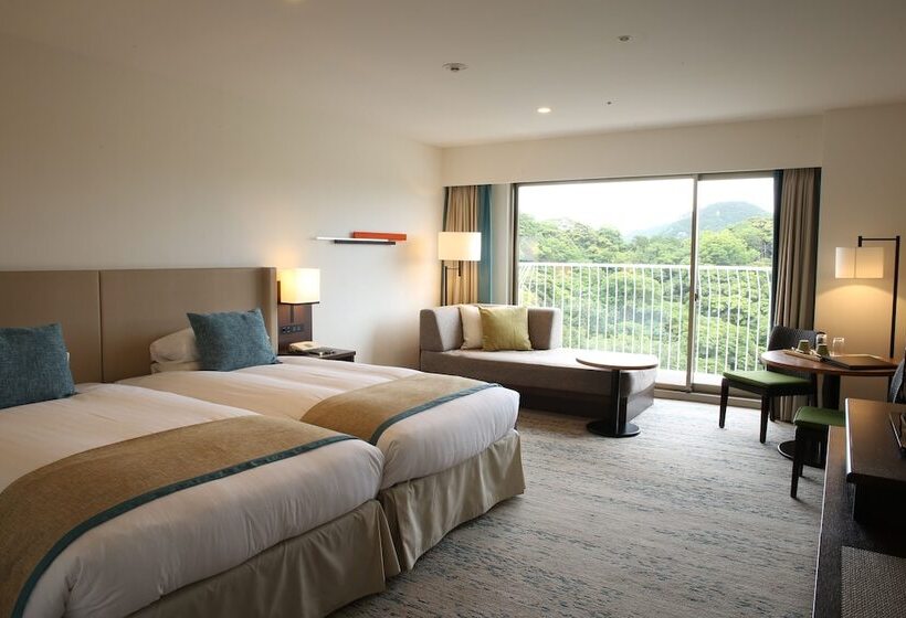 חדר סופריור עם מרפסת, Shimoda Tokyu