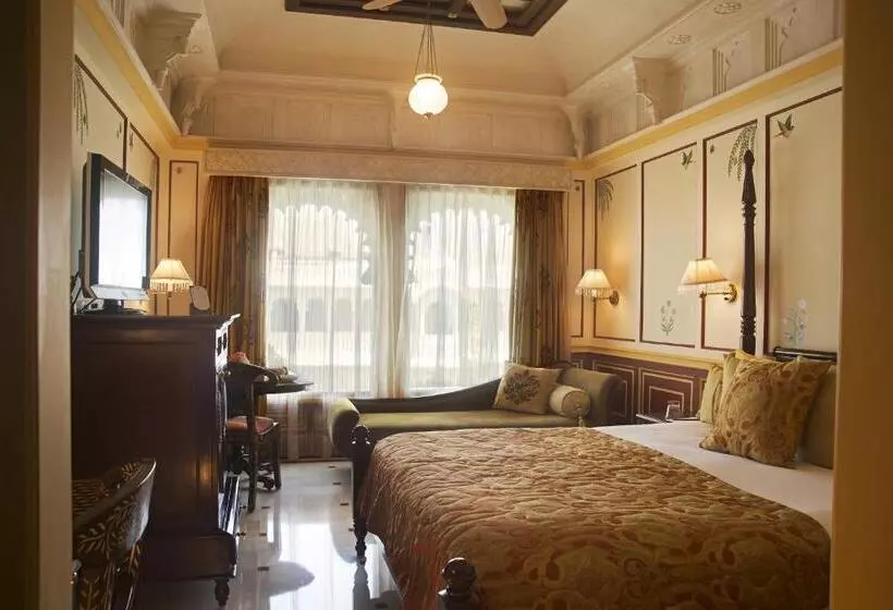 レイクビューデラックスルーム, Taj Lake Palace Udaipur