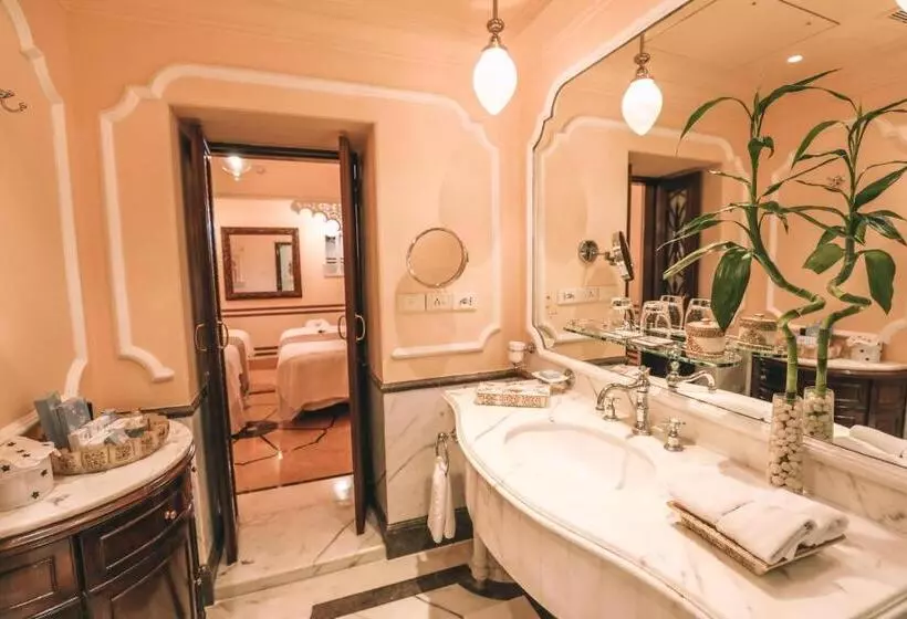 Suite with lake view, Taj Lake Palace Udaipur
