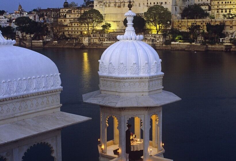 皇家套房, Taj Lake Palace Udaipur