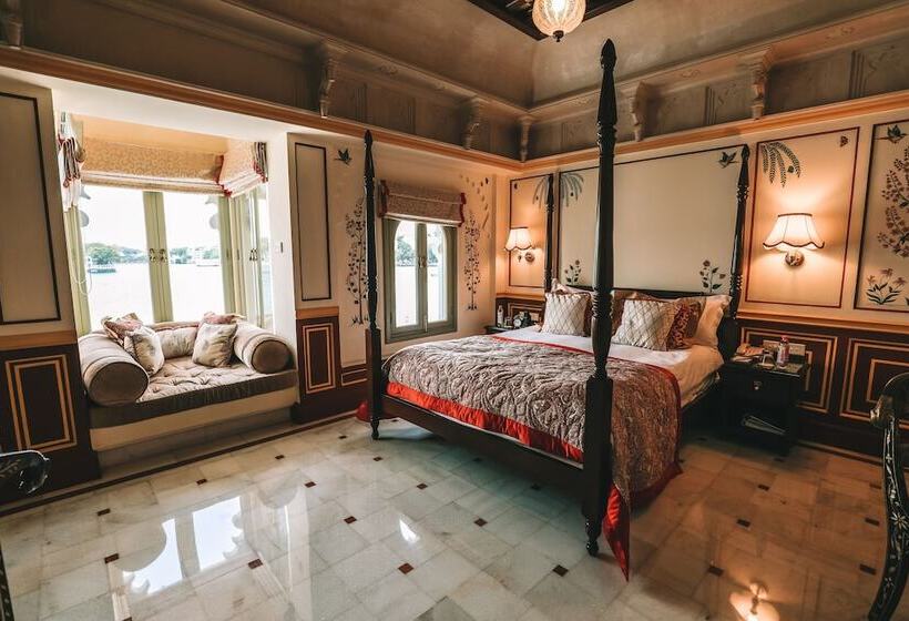 レイクビュースタンダードルーム, Taj Lake Palace Udaipur
