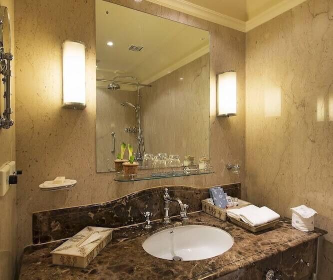 レイクビューデラックスルーム, Taj Lake Palace Udaipur