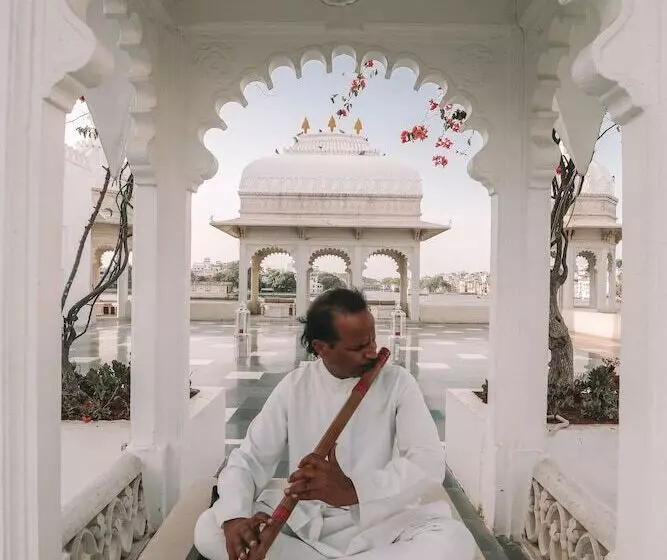 レイクビューデラックスルーム, Taj Lake Palace Udaipur