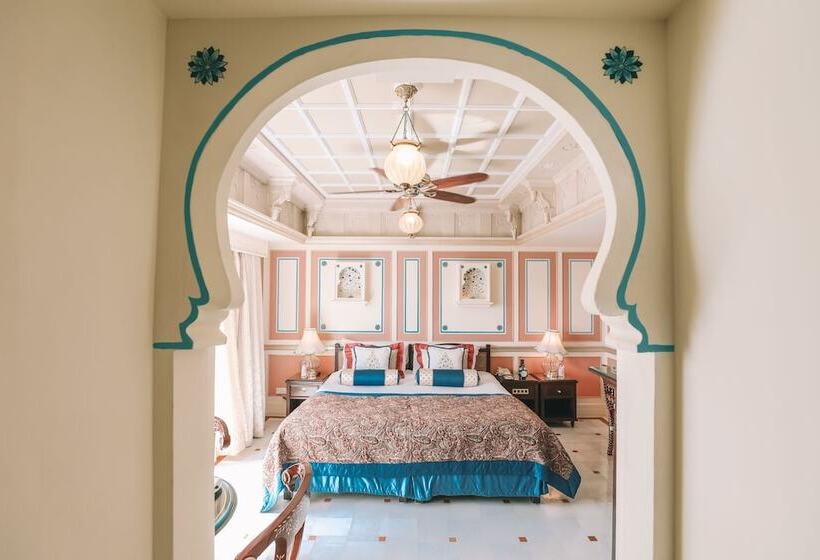 Suite with lake view, Taj Lake Palace Udaipur