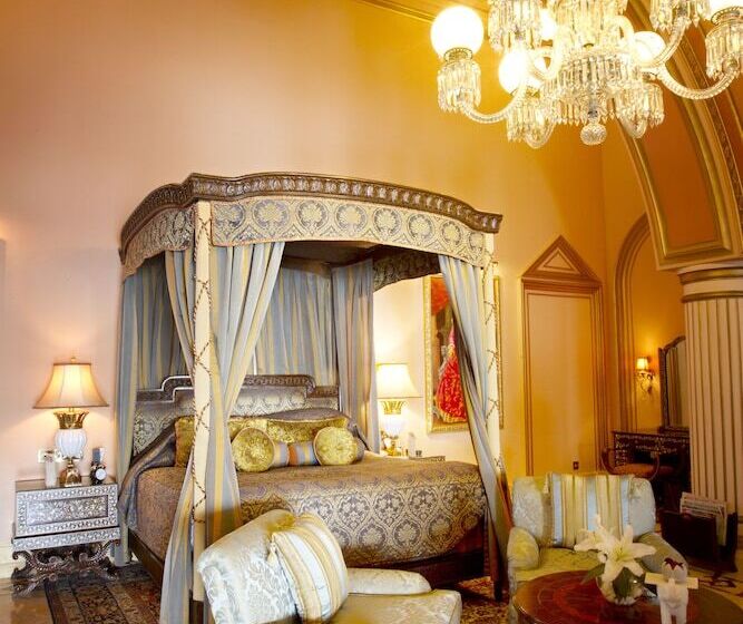 プレジデントスイートルーム, Taj Lake Palace Udaipur