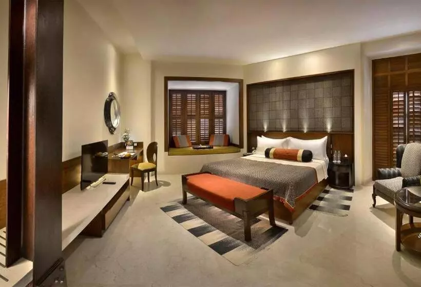 デラックスルーム, The Lalit Great Eastern Kolkata