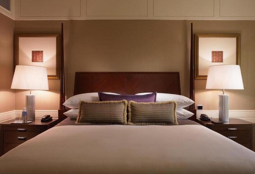 سوییت جونیور لوکس, The Leela Mumbai