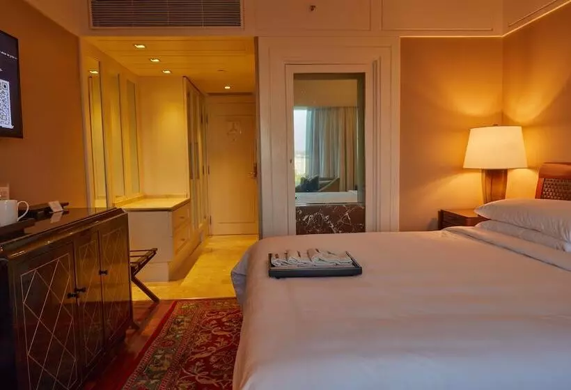 シティビュープレミアムルーム, The Leela Mumbai