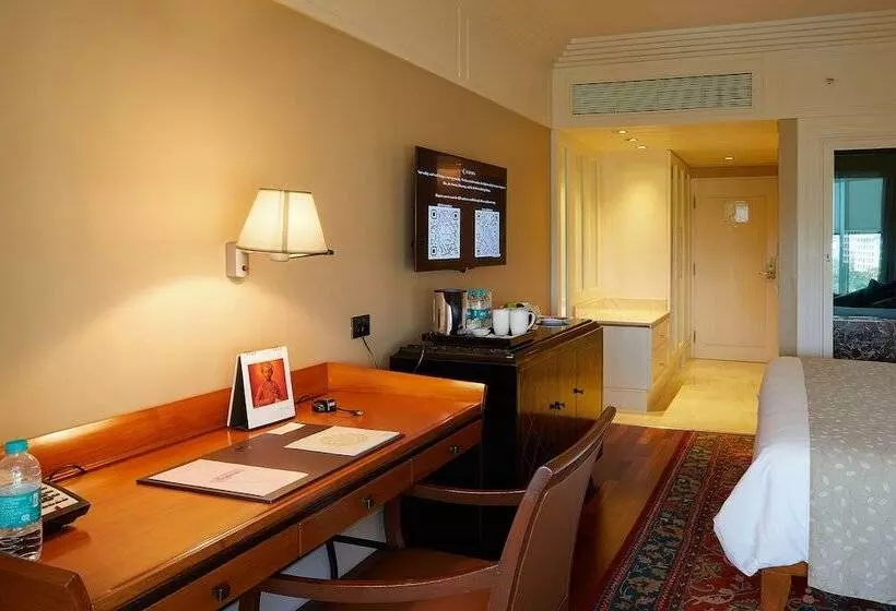 デラックスルーム, The Leela Mumbai