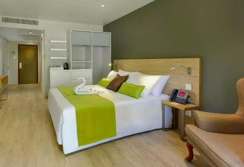 اتاق استاندارد, Mauricia Beachcomber Resort & Spa