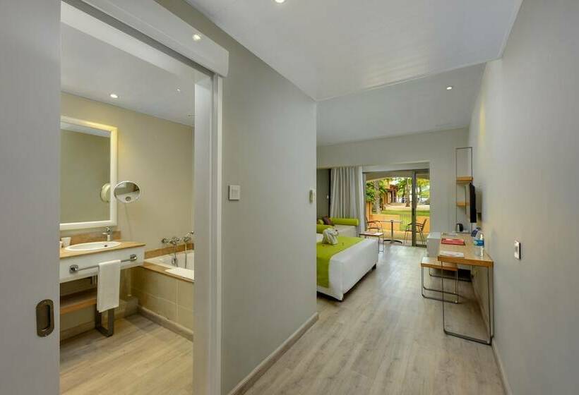 غرفة سوبيريور, Mauricia Beachcomber Resort & Spa