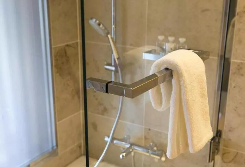 デラックスルーム, Highland Resort Hotel & Spa