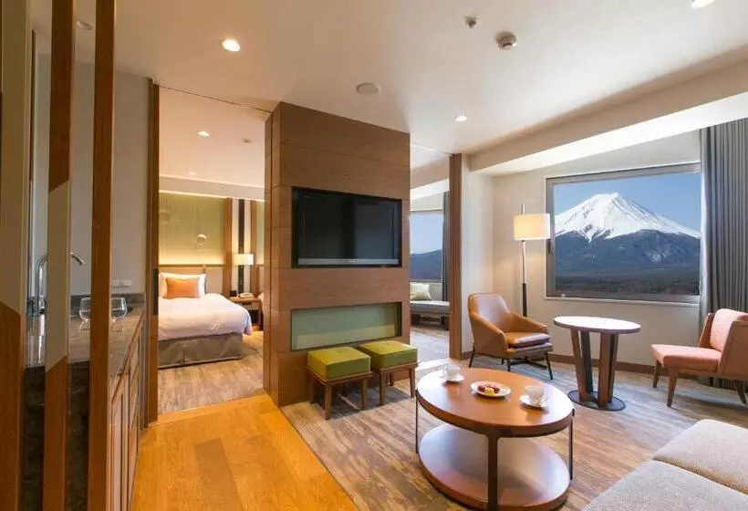 Perhesviitti, Highland Resort Hotel & Spa