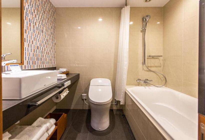 اتاق لوکس با چشمانداز, Highland Resort Hotel & Spa