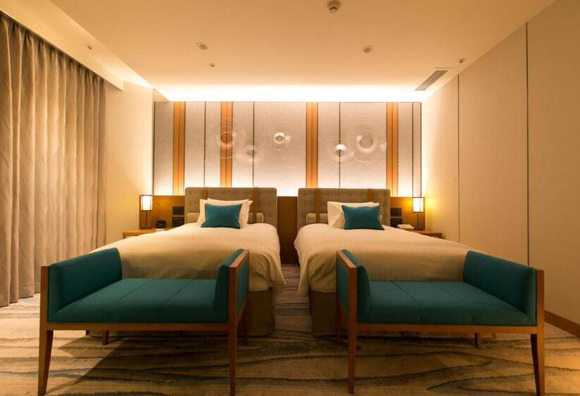 Королевский Люкс, Highland Resort Hotel & Spa