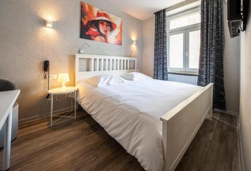 Quarto standard, Bristol