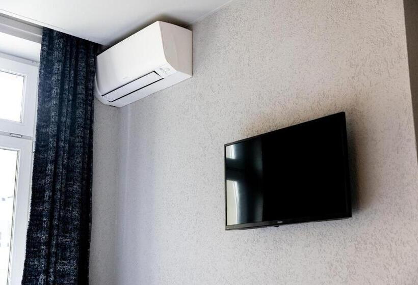 Quarto standard, Bristol