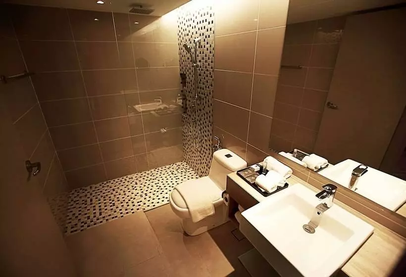キングサイズベッドのデラックスルーム, Doubletree Resort By Hilton Hotel Penang