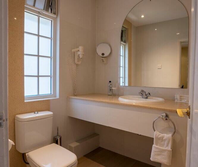 اتاق استاندارد, Fairview Hotel Nairobi