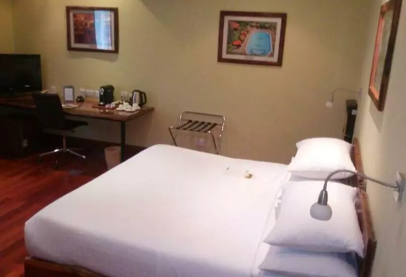 اتاق پرمیوم, Fairview Hotel Nairobi