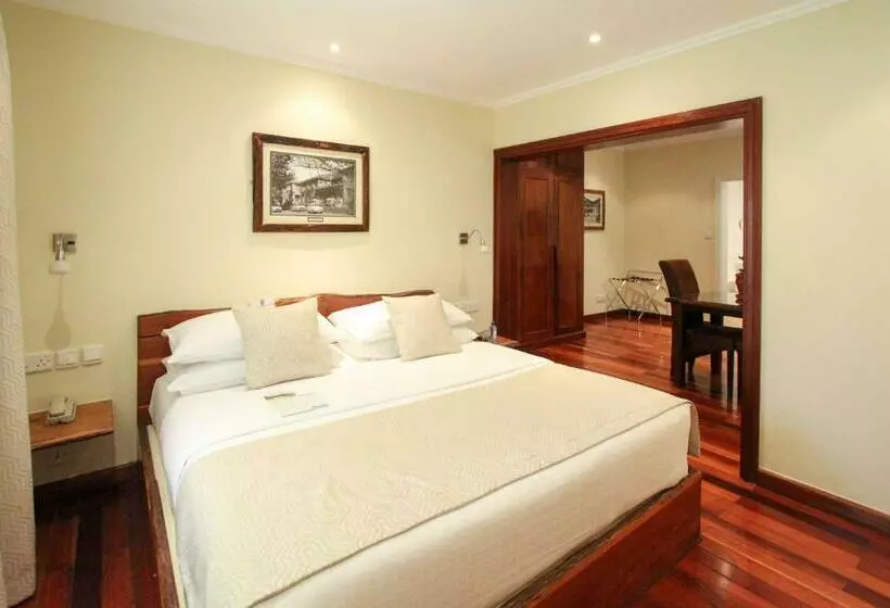 سوئیت با تخت بزرگ, Fairview Hotel Nairobi