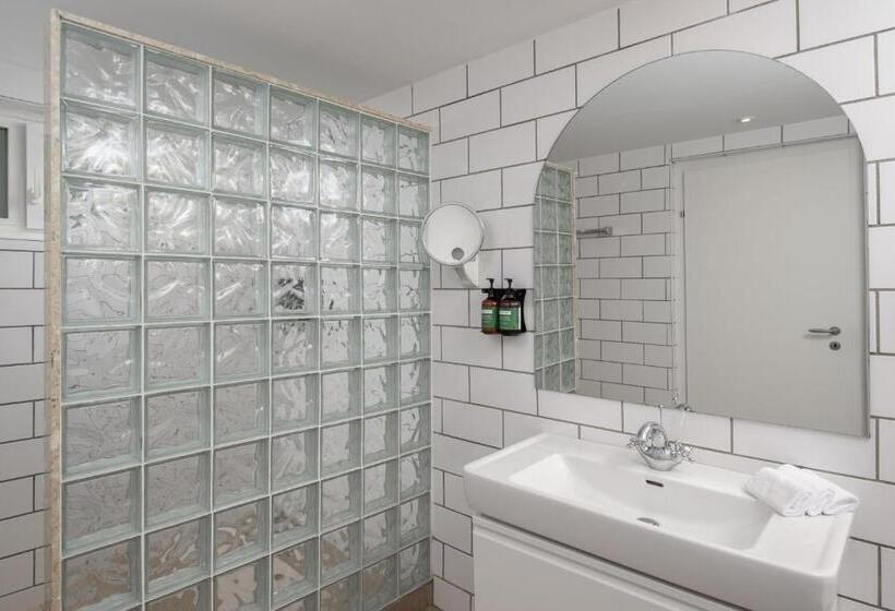 اتاق استاندارد با تخت بزرگ, Fairview Hotel Nairobi