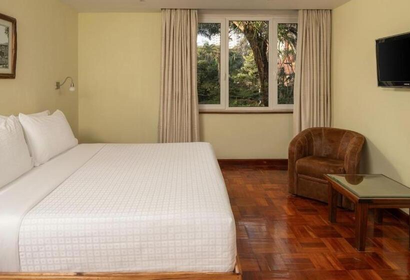 سوئیت با تخت بزرگ, Fairview Hotel Nairobi