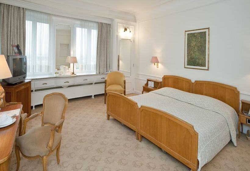 اتاق استاندارد, Grand Hotel Cravat